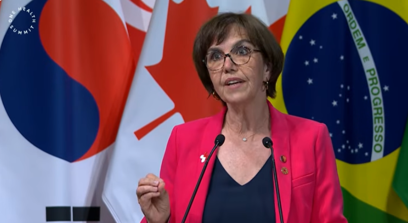 portrait of Emmanuelle Soubeyran, CEO of WOAH