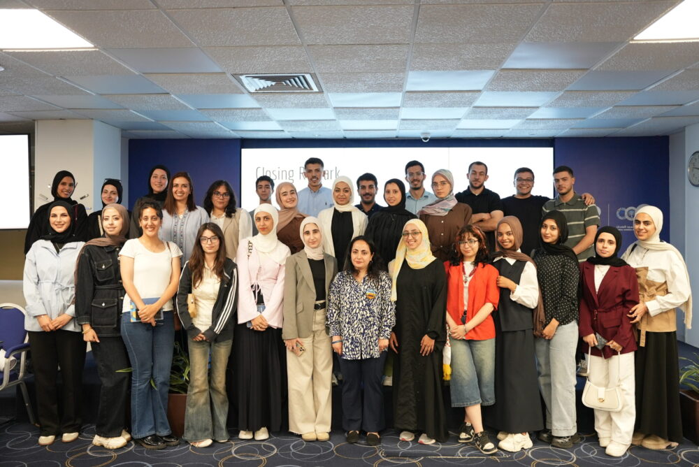 group photo of members of National One Healh Alliance, young people